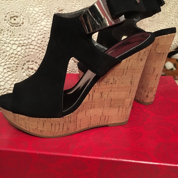 Carlos black wedges - Picture 2 of 8